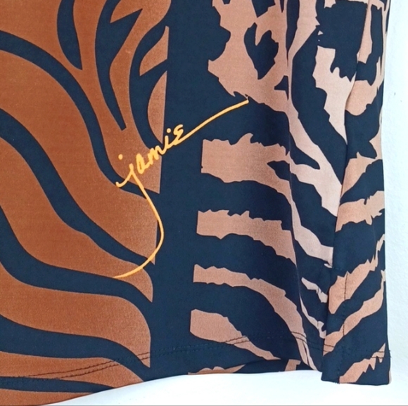 JAMIE SADOCK OUTRAGEOUSLY STUNNING SPORTY ANIMAL PRINT ACTIVE WEAR BIKING TOP - Picture 4 of 12